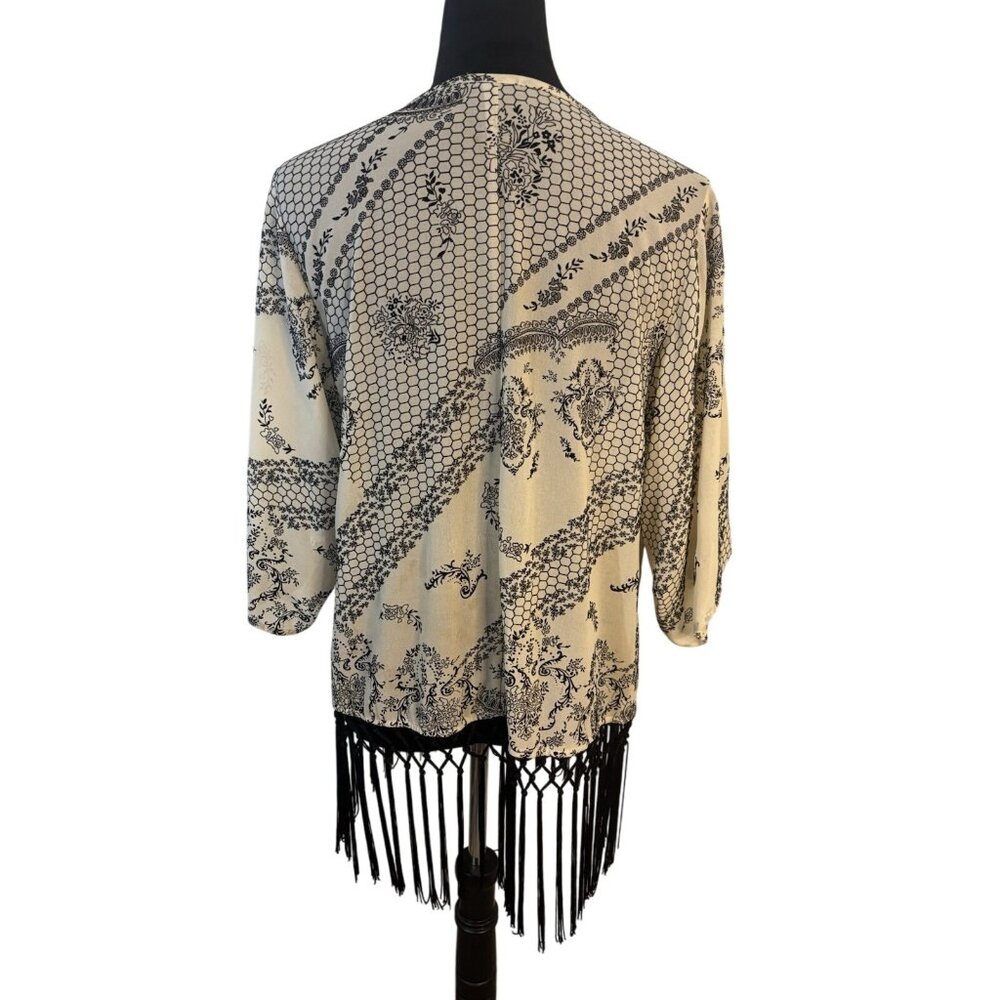 Boho Open Front Kimono With Black Fringe Trim & Floral Print Ivory & Black Light - Picture 7 of 11